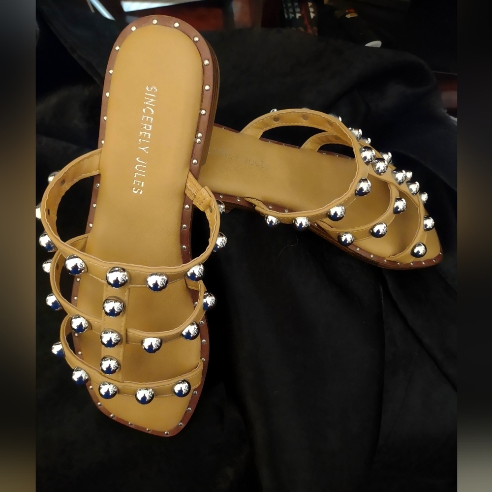 Women's Studded Sandal